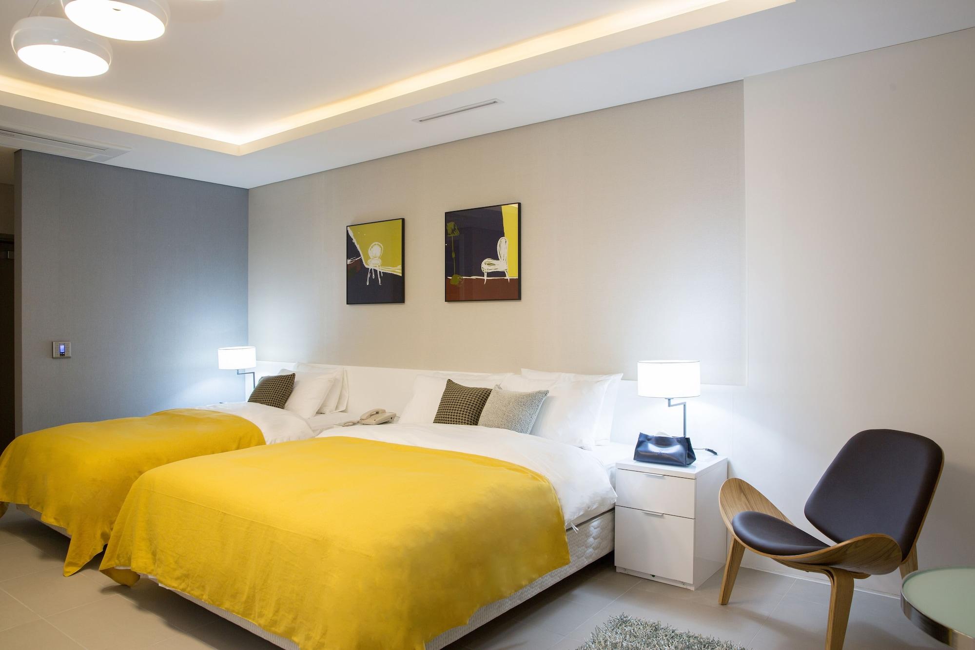 Hotel Mate Bundang Сеонгнам Екстериор снимка