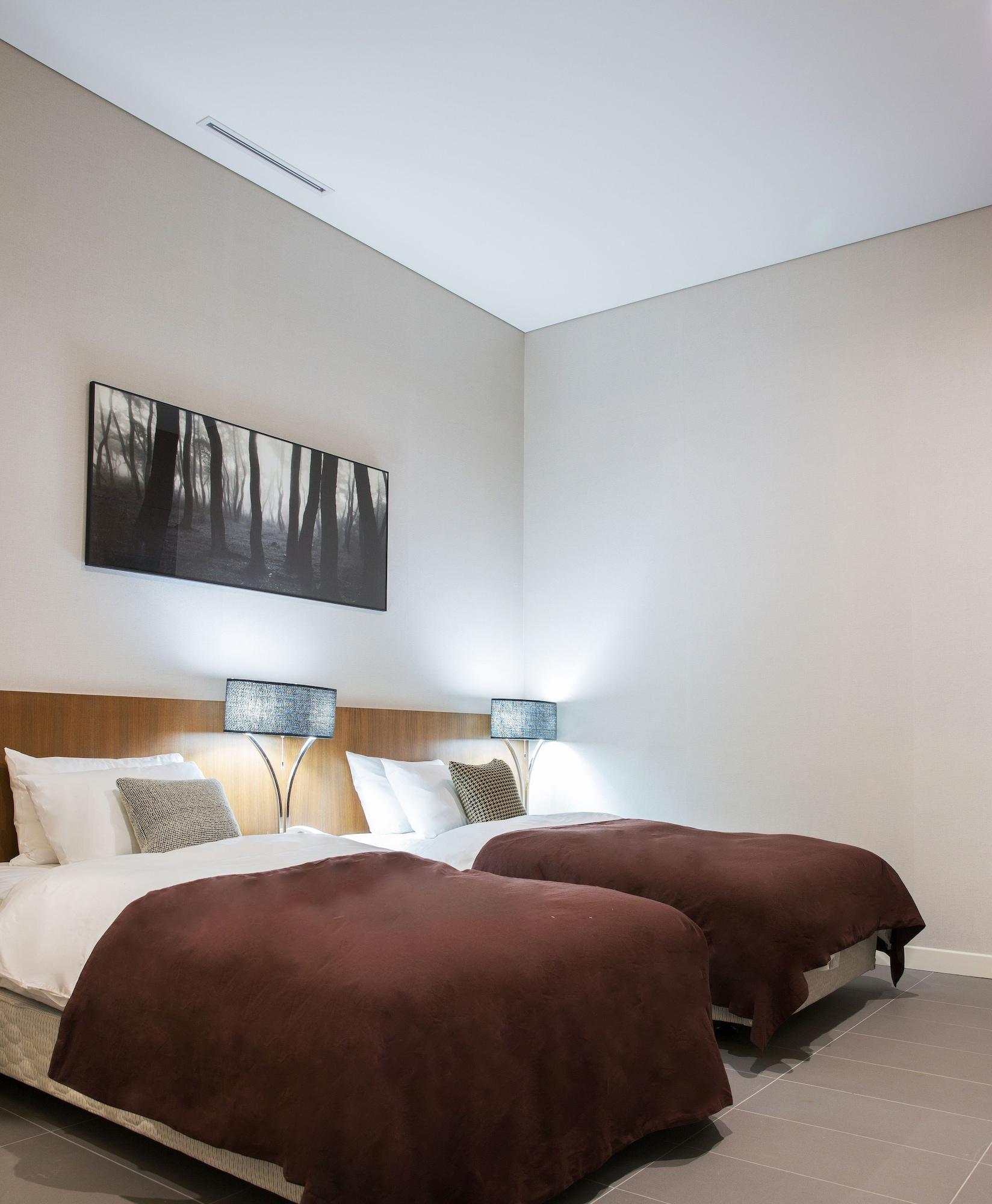 Hotel Mate Bundang Сеонгнам Екстериор снимка