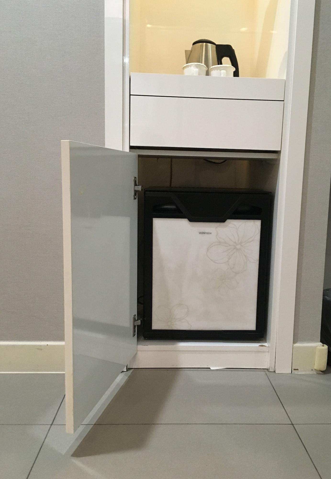 Hotel Mate Bundang Сеонгнам Екстериор снимка