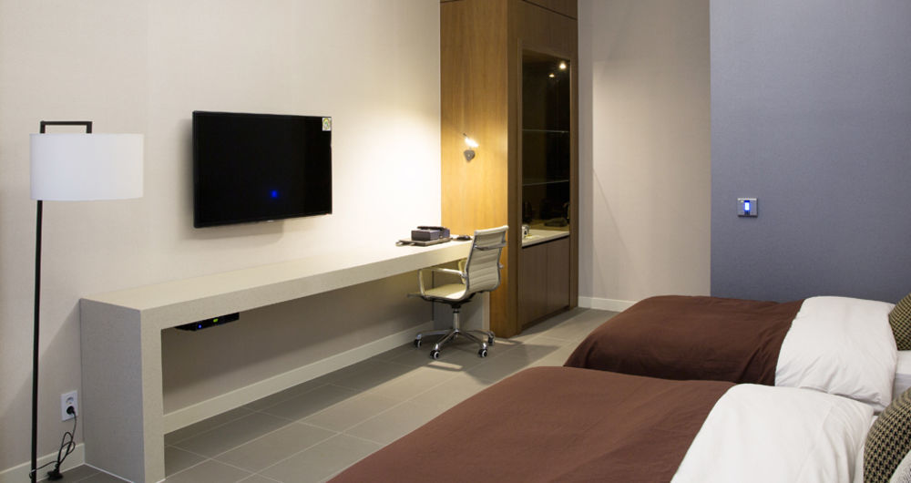 Hotel Mate Bundang Сеонгнам Екстериор снимка